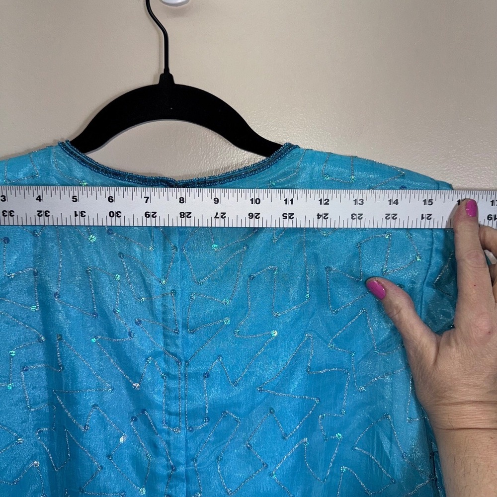 Crystals‎ Women Blouse Size L Turquoise Beaded Sequin Scalloped Hem Mermaidcore - Picture 11 of 13